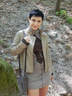Откровенные фото русской женщины с короткой стрижкой